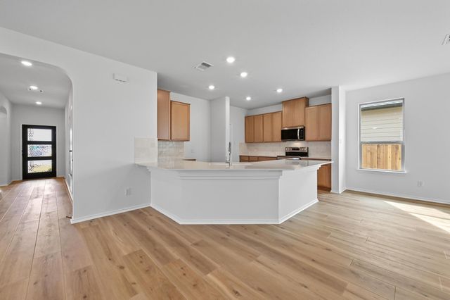 1533 Carriageway DR, Georgetown, TX 78626