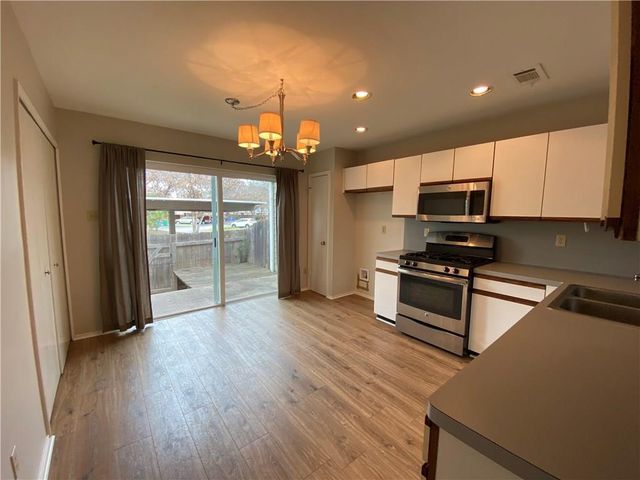 12325 Los Indios TRL 9, Austin, TX 78729