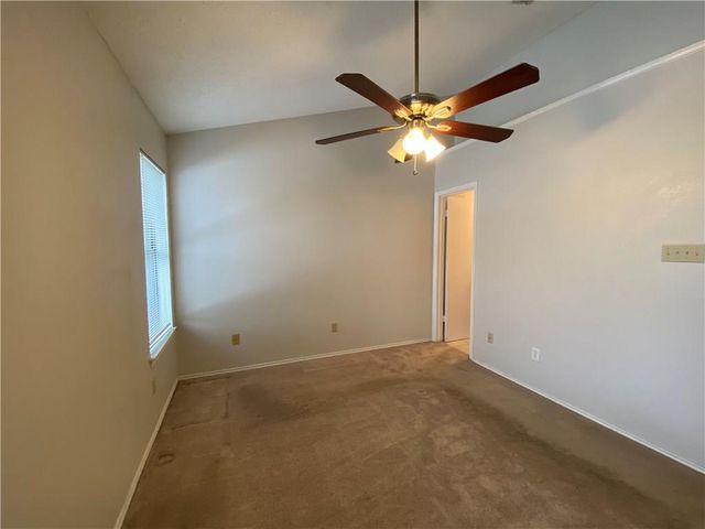 12325 Los Indios TRL 9, Austin, TX 78729