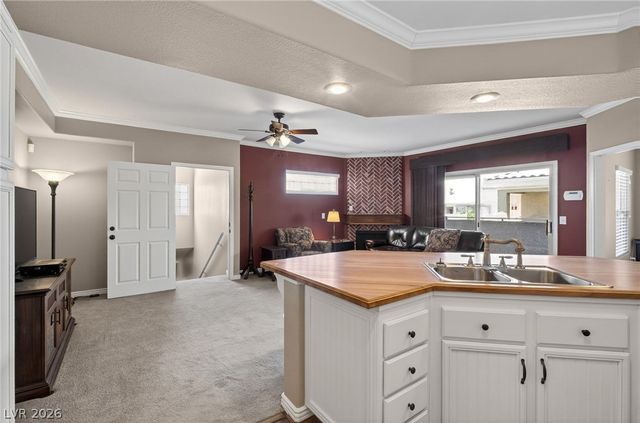 6901 Cobre Azul Avenue 202, Las Vegas, NV 89108