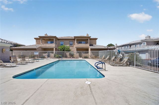 6901 Cobre Azul Avenue 202, Las Vegas, NV 89108