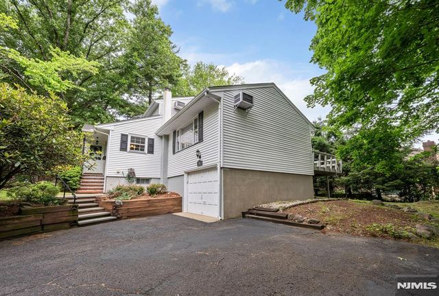 76 Ross Avenue, Demarest, NJ 07627
