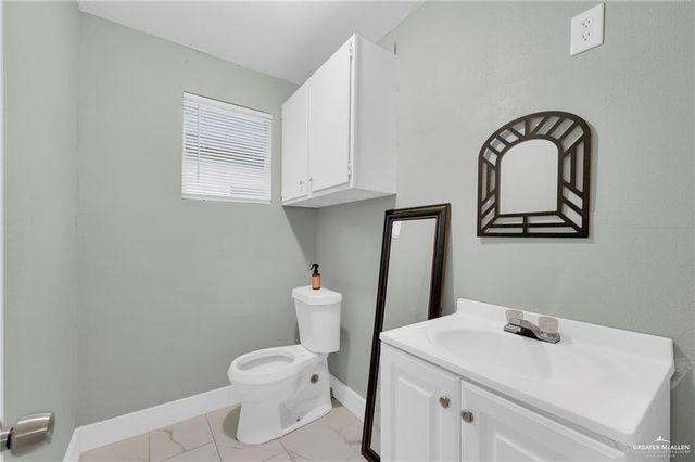 721 W 4th Street, Mission, TX 78572