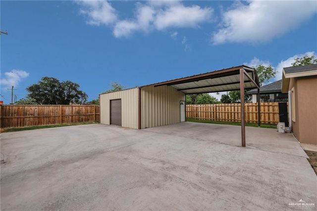 721 W 4th Street, Mission, TX 78572