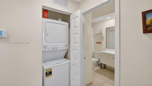 10455 NW 82nd St 9, Doral, FL 33178