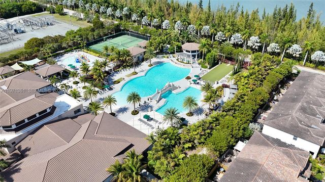 10455 NW 82nd St 9, Doral, FL 33178