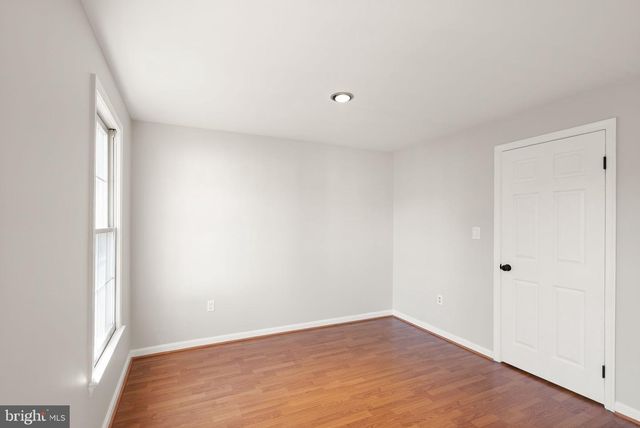 3005 HERITAGE SPRINGS CT, Alexandria, VA 22306