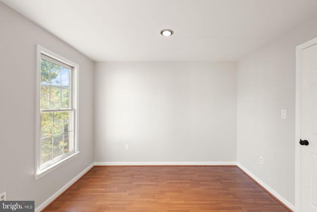 3005 HERITAGE SPRINGS CT, Alexandria, VA 22306