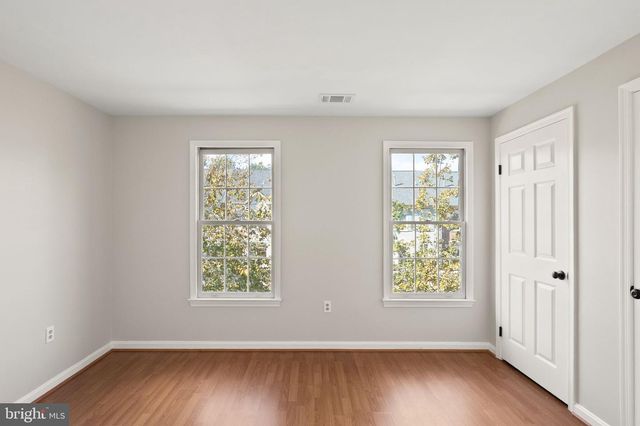 3005 HERITAGE SPRINGS CT, Alexandria, VA 22306