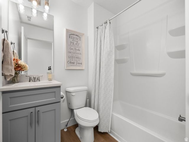 714 E GARDEN GROVE DR, Eagle Mountain, UT 84005