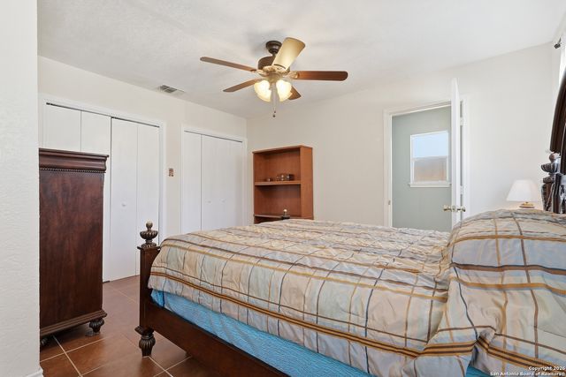 219 Karen ln, San Antonio, TX 78209