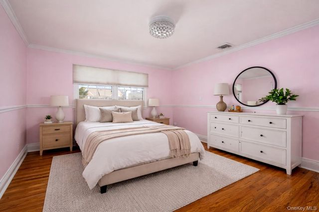 148 Exeter Road, Massapequa, NY 11758