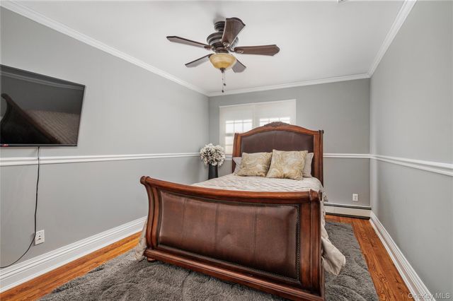 148 Exeter Road, Massapequa, NY 11758