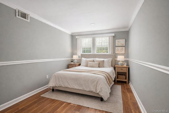 148 Exeter Road, Massapequa, NY 11758