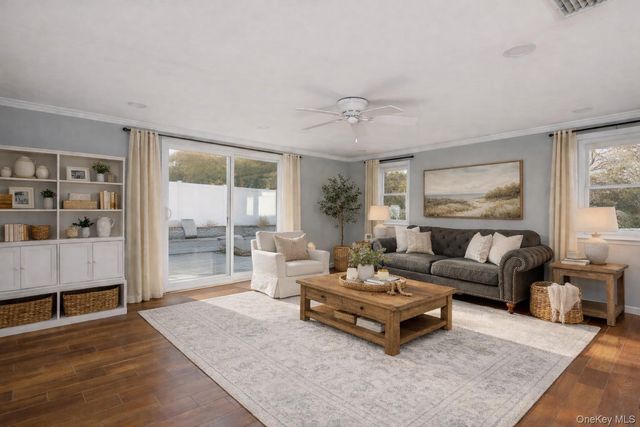 148 Exeter Road, Massapequa, NY 11758