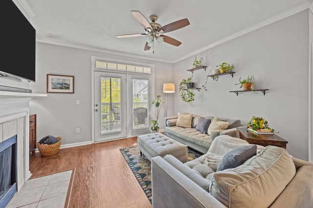 45 Sycamore Avenue 638, Charleston, SC 29407