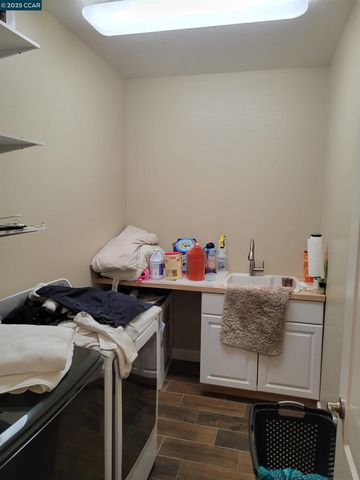 1367 Bellerose Ct, Brentwood, CA 94513