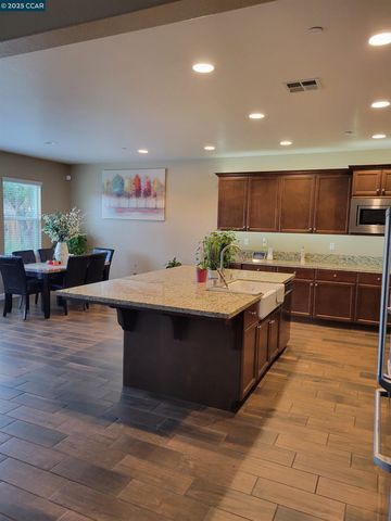 1367 Bellerose Ct, Brentwood, CA 94513