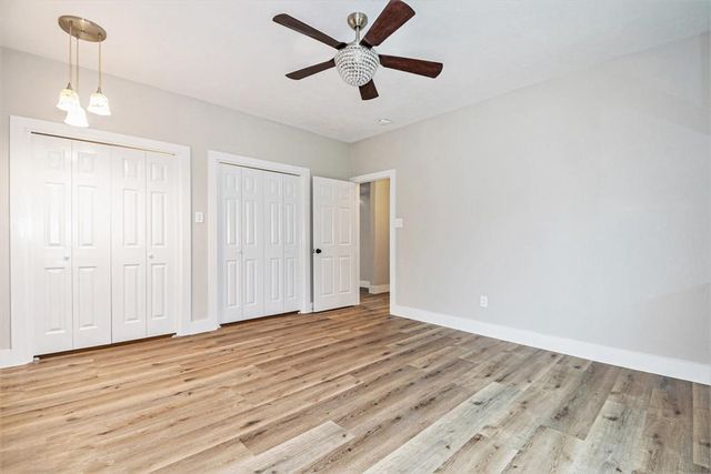 50 Hunters Creek Drive, Huntsville, TX 77340