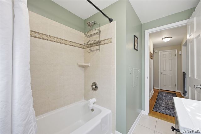 29 Siegfried Drive, Amherst, NY 14221