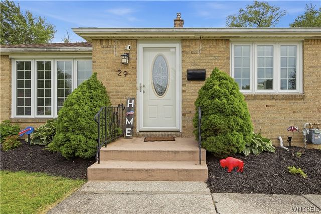 29 Siegfried Drive, Amherst, NY 14221