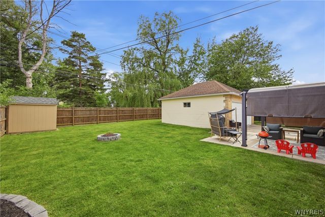 29 Siegfried Drive, Amherst, NY 14221