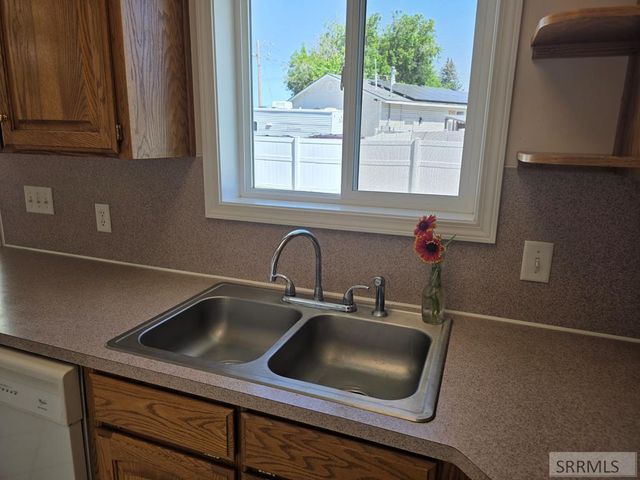 343 S Teton Avenue, Sugar City, ID 83448