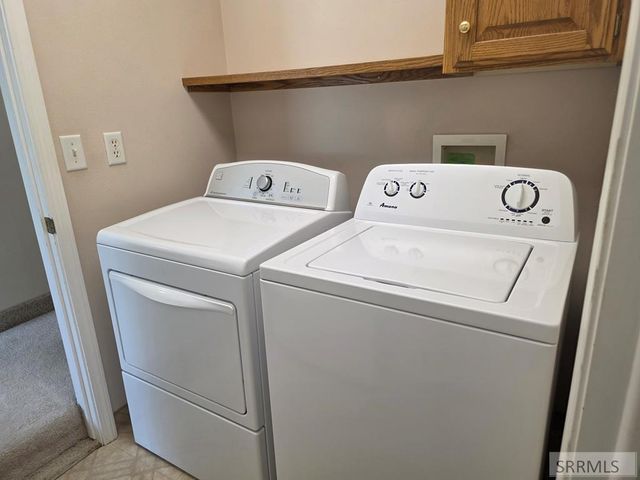 343 S Teton Avenue, Sugar City, ID 83448