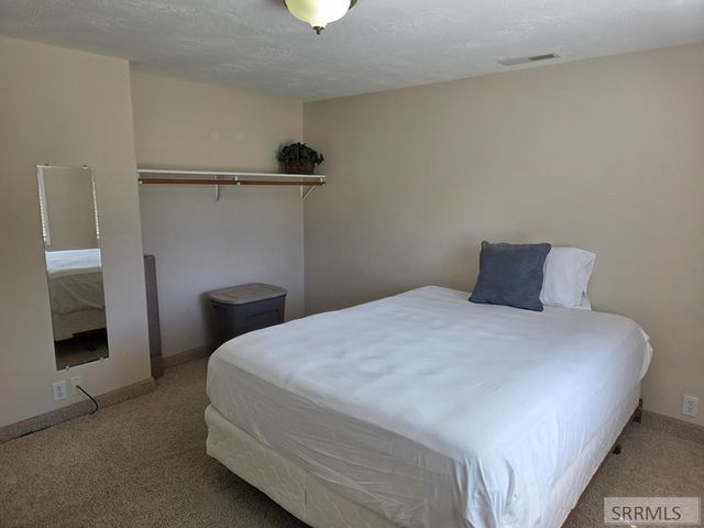 343 S Teton Avenue, Sugar City, ID 83448