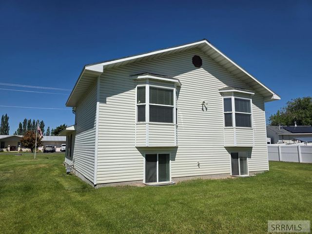 343 S Teton Avenue, Sugar City, ID 83448