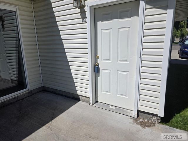 343 S Teton Avenue, Sugar City, ID 83448