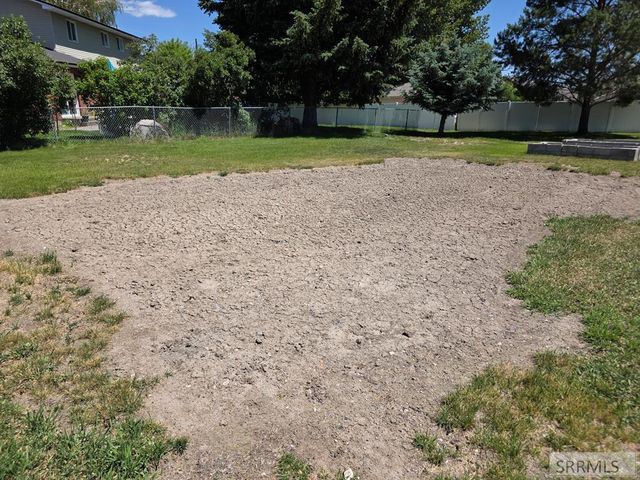 343 S Teton Avenue, Sugar City, ID 83448