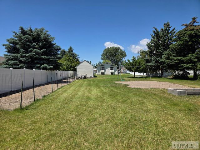 343 S Teton Avenue, Sugar City, ID 83448