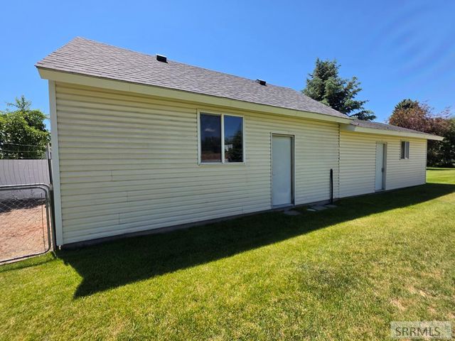 343 S Teton Avenue, Sugar City, ID 83448