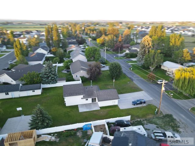 343 S Teton Avenue, Sugar City, ID 83448