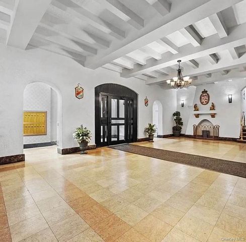 37-21 80TH Street 1F, Jackson Heights, NY 11372