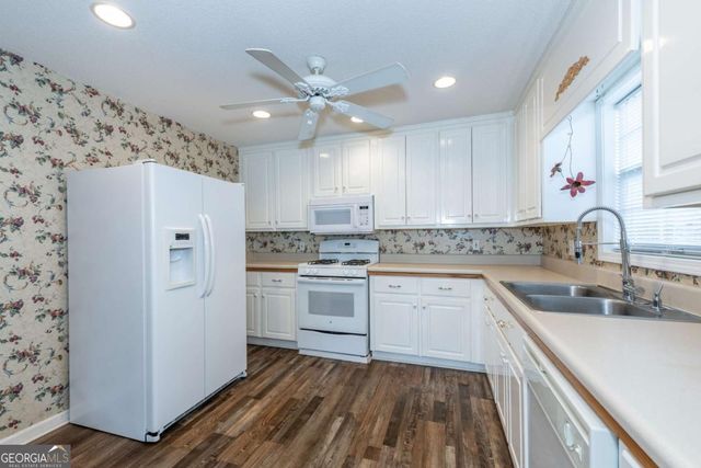 141 Apache Ridge Road, Jasper, GA 30143