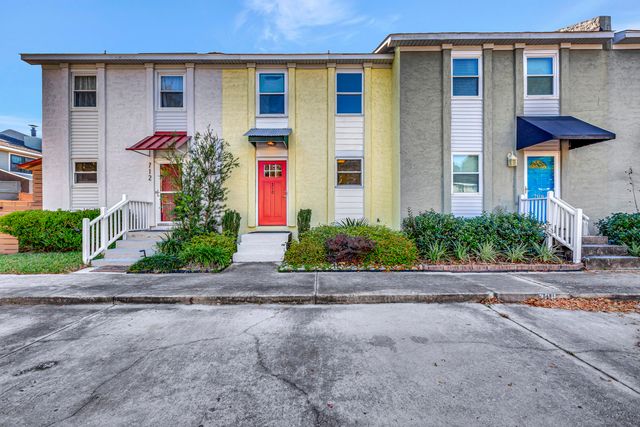 710 Davenport Drive, Mount Pleasant, SC 29464