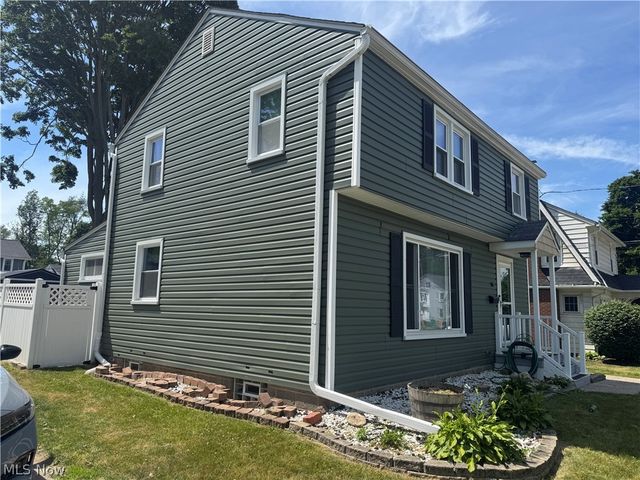 86 Hartshorn Drive, Painesville, OH 44077