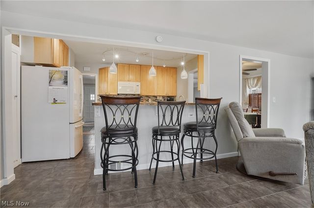 86 Hartshorn Drive, Painesville, OH 44077