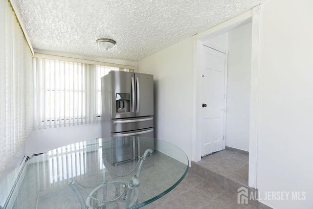 19 Jonquil Circle, Fords, NJ 08863