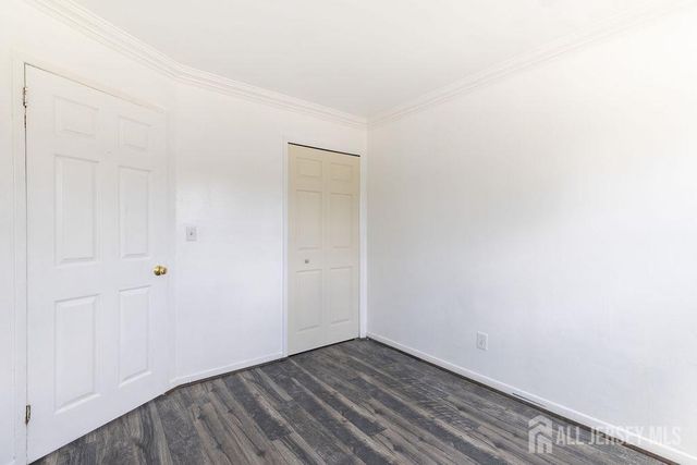 19 Jonquil Circle, Fords, NJ 08863