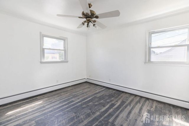 19 Jonquil Circle, Fords, NJ 08863