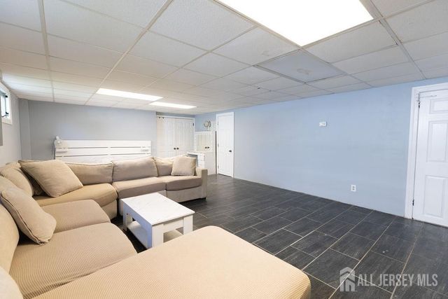 19 Jonquil Circle, Fords, NJ 08863