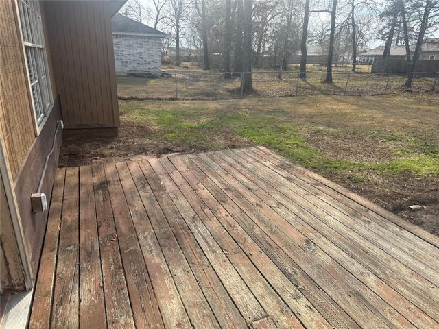 140 Chuckwagon, Livingston, TX 77351