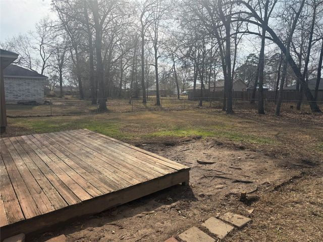 140 Chuckwagon, Livingston, TX 77351