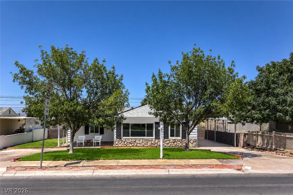 479 South Water Street, Henderson, NV 89015 — exterior