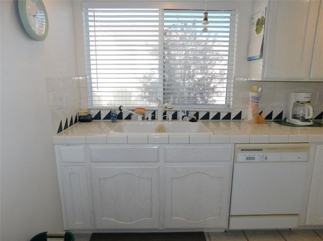 6125 S Bella Vista Drive, Fort Mohave, AZ 86426