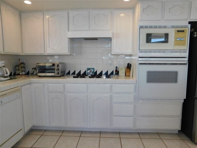 6125 S Bella Vista Drive, Fort Mohave, AZ 86426