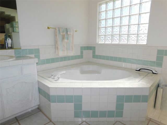 6125 S Bella Vista Drive, Fort Mohave, AZ 86426